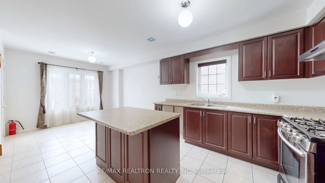 16 Eastern Skies Way, House attached with 3 bedrooms, 4 bathrooms and 1 parking in Markham ON | Image 15