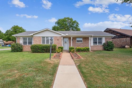 9407 39th St, Tulsa, OK, 74145-3705 | Card Image