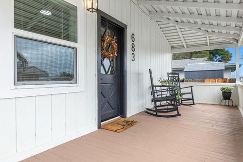 683 E Polk St, Coalinga, CA, 93210-2301 | Card Image