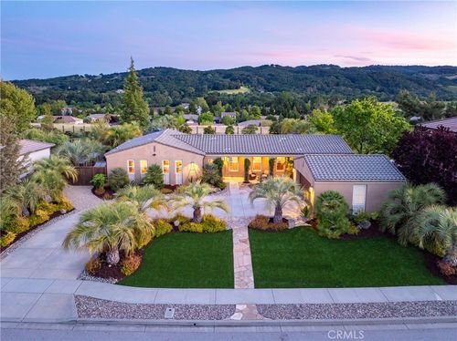 1579 Via Rojas, Templeton, CA, 93465-3827 | Card Image
