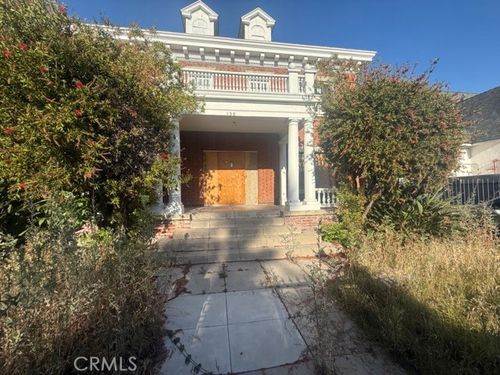 138 N Manhattan Pl, Los Angeles, CA, 90004-4056 | Card Image
