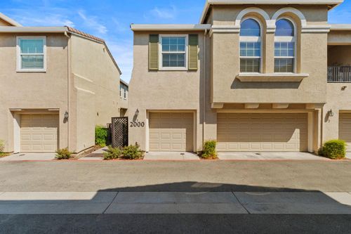 unit-1-2000 Sierra View Cir, Lincoln, CA, 95648-8087 | Card Image