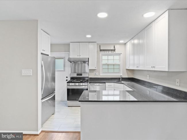 5415 Juliet St, House other with 4 bedrooms, 2 bathrooms and null parking in SPRINGFIELD VA | Image 12