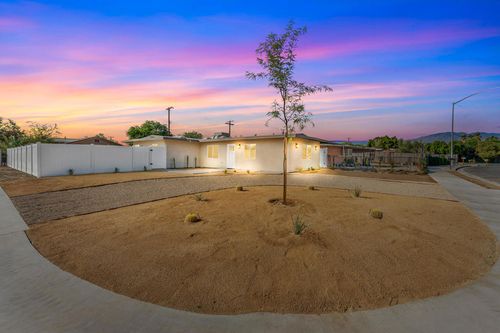 86101 Corte Olivia, Coachella, CA, 92236-1904 | Card Image