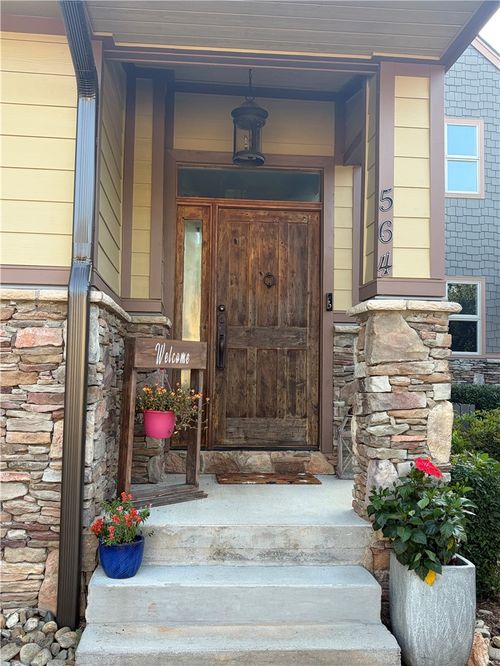 564 Sunset Point Dr, West Union, SC, 29696-3940 | Card Image