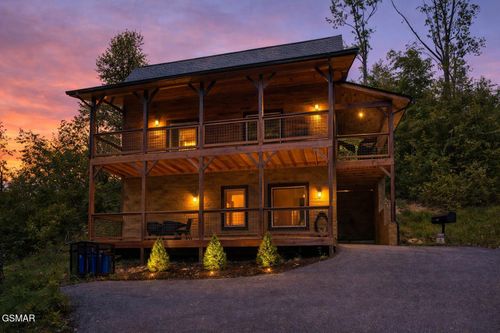 620 Deer Path Ln, Gatlinburg, TN, 37738 | Card Image