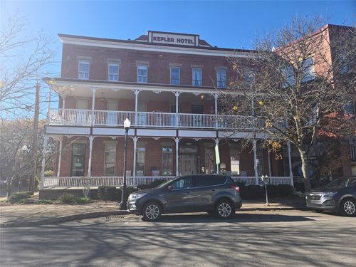 201-900 Market St, Meadville, PA, 16335-3351 | Card Image