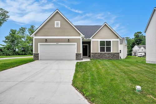 8809 Loggers Spur Court Se, Caledonia Township, MI, 49316 | Card Image