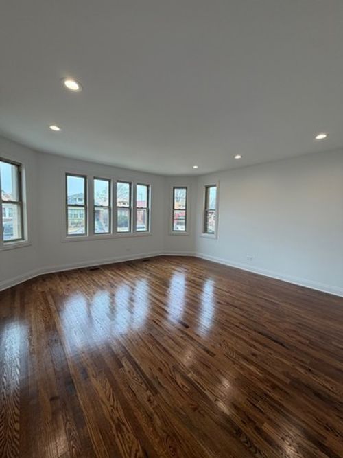 2-7825 S Wood St, Chicago, IL, 60620-4498 | Card Image