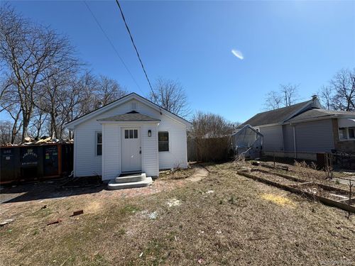 73C River Ave, Patchogue, NY, 11772-3446 | Card Image
