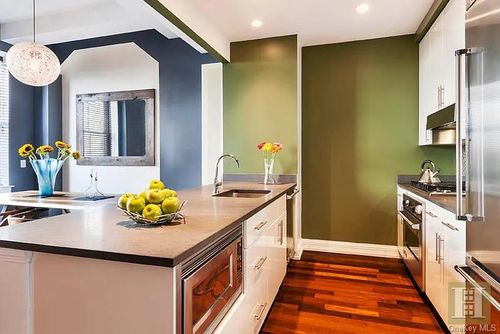 0-1 Hanson Pl, Brooklyn, NY, 11243-2900 | Card Image