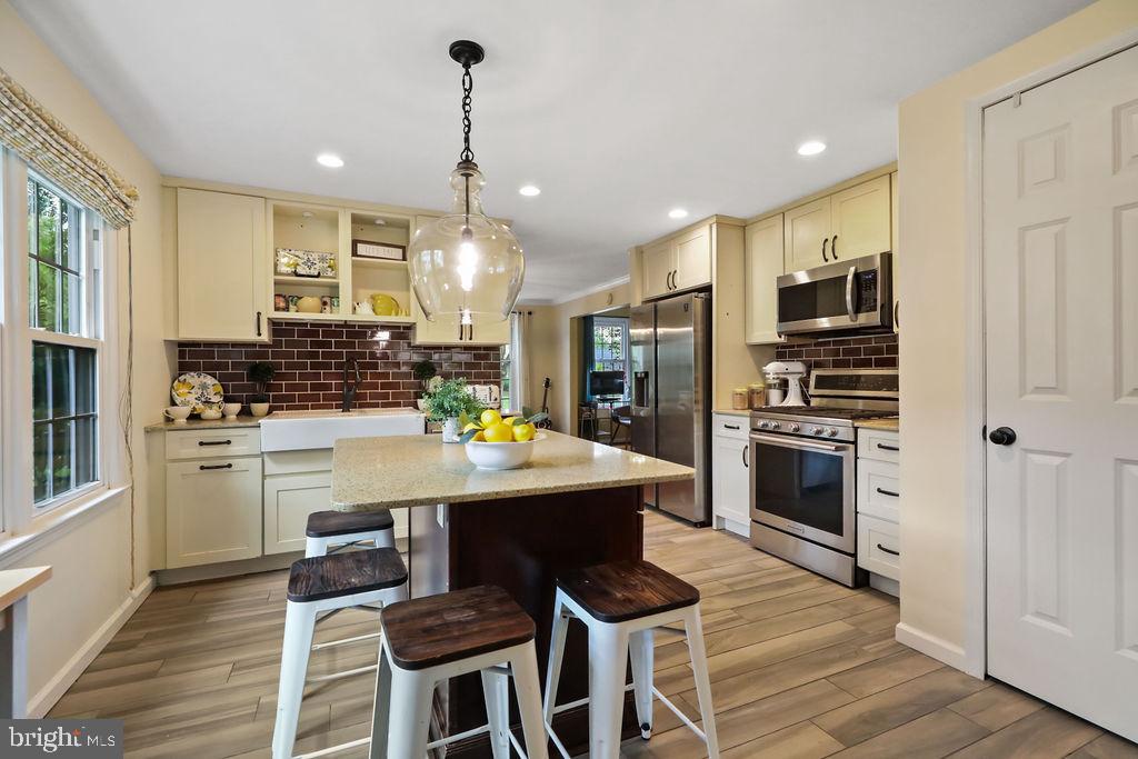Dorset Rd, Cherry Hill, NJ 08003