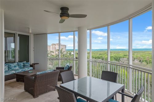 i610-13675 Vanderbilt Dr, NAPLES, FL, 34110-6003 | Card Image
