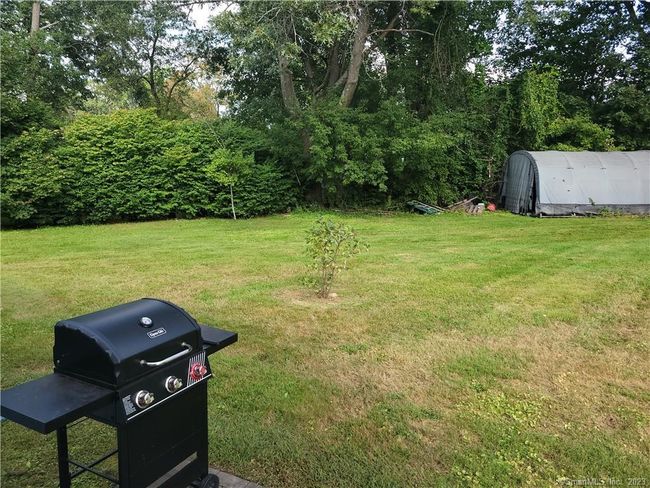 23 Backes Ct, Home with 2 bedrooms, 1 bathrooms and null parking in Wallingford CT | Image 22