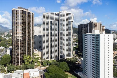 apt-607-1212 Nuuanu Ave, Honolulu, HI, 96817-4023 | Card Image