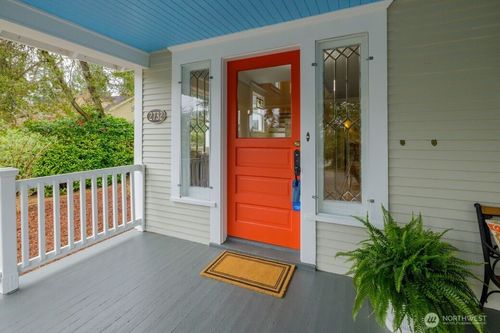 2732 Capitol Boulevard S, Olympia, WA, 98501 | Card Image