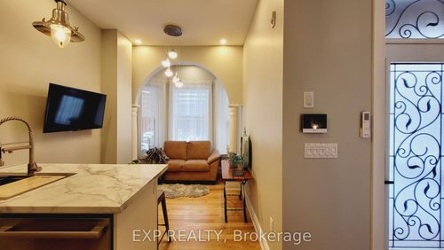 101-157-159 James St, Ottawa, ON, K1R5M4 | Card Image