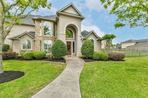 310 Del Monte Dr, Friendswood, TX, 77546-4491 | Card Image