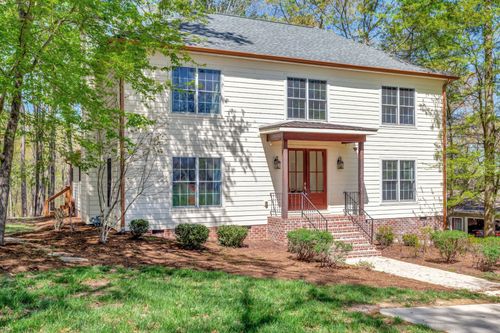 717 Lakeview St, Estill Springs, TN, 37330-1605 | Card Image