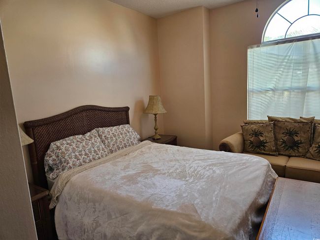 View of bedroom | Image 14