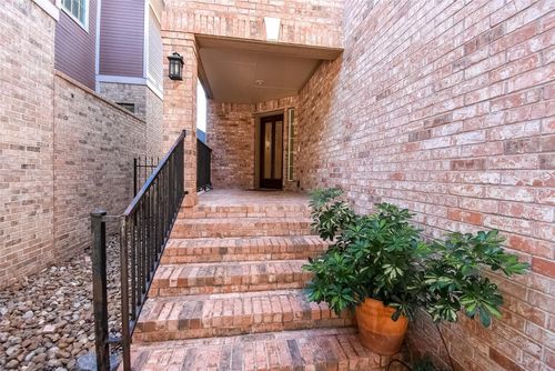 12869 Kingsbridge Ln, Houston, TX, 77077-2232 | Card Image