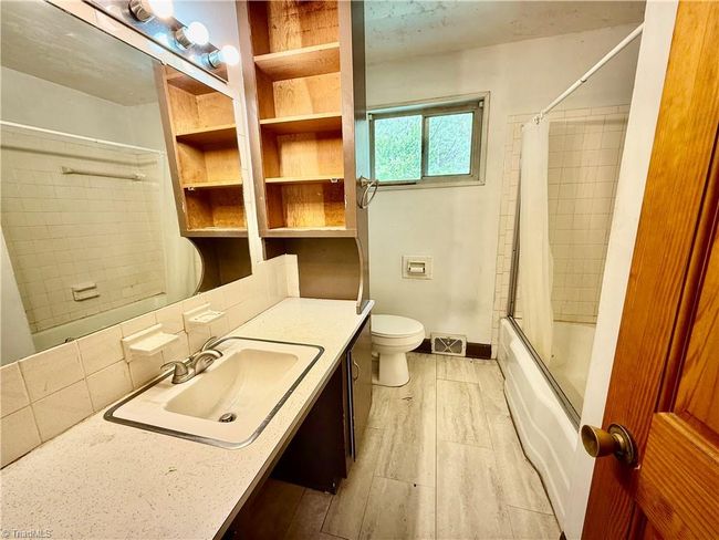 1024 Lone Hickory Rd, House other with 3 bedrooms, 3 bathrooms and null parking in Yadkinville NC | Image 10