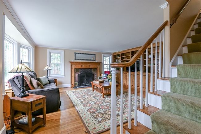 318 Fisher St, House other with 4 bedrooms, 4 bathrooms and 6 parking in Walpole MA | Image 15