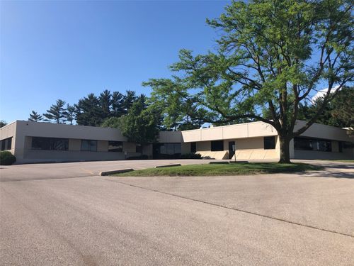 ste-101-4080 1st Ave Ne, Cedar Rapids, IA, 52402-3160 | Card Image