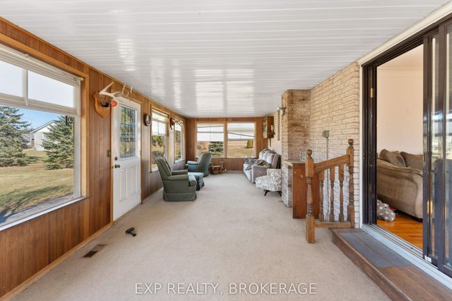 3454 Round Lake Road, House other with 3 bedrooms, 1 bathrooms and 8 parking in South Frontenac ON | Image 9