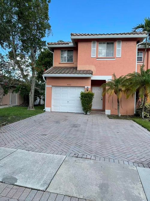 4061 Nw 91st Ter, Sunrise, FL, 33351-8841 | Card Image