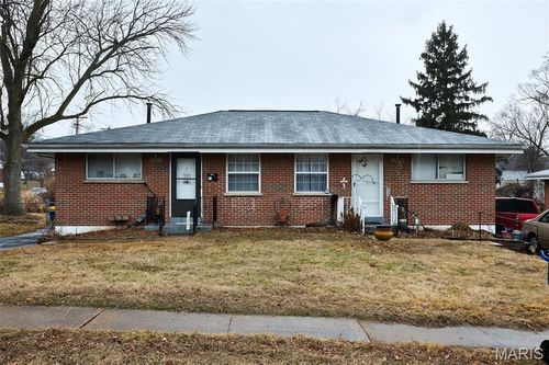 3201 Buder Ct, Saint Ann, MO, 63074-3609 | Card Image