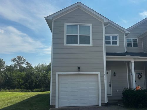 542 Village Creek Dr, Bowling Green, KY, 42101-5308 | Card Image
