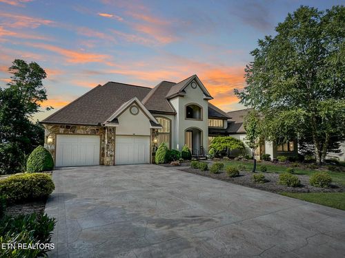 40 Bluff View Ter, Crossville, TN, 38558-3000 | Card Image