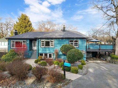 3771 Winston Cres, Victoria, BC, V8X1S2 | Card Image