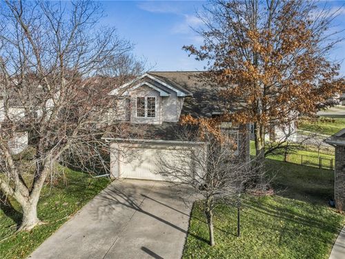 580 Avalon Pl, Coralville, IA, 52241-3451 | Card Image