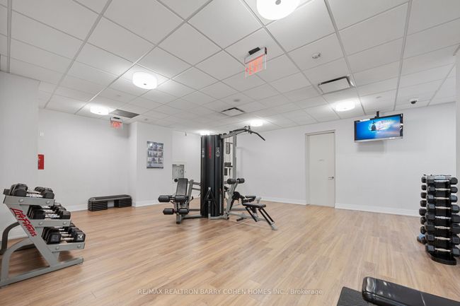 1414 - 70 Roehampton Ave, Condo with 2 bedrooms, 2 bathrooms and 1 parking in Toronto ON | Image 33