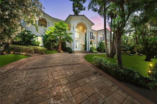 5108 Otis Ave, Tarzana, CA, 91356-4210 | Card Image