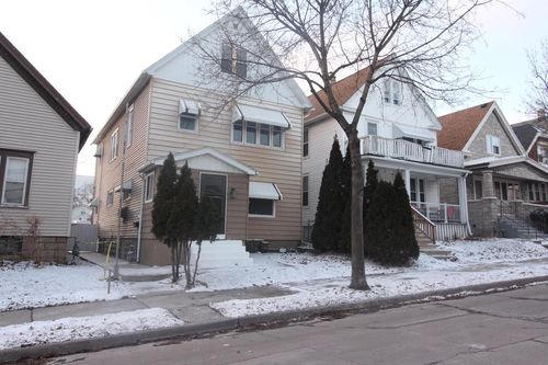 2431a-2431 S 9th Place, Milwaukee, WI, 53215 | Card Image