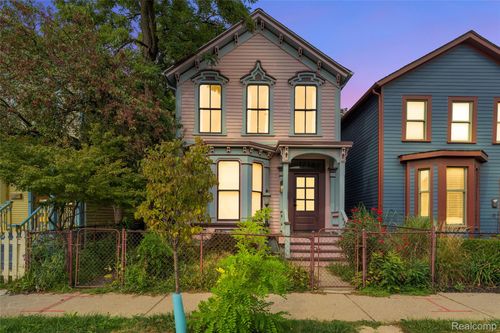 1714 Bagley St, Detroit, MI, 48216-1911 | Card Image