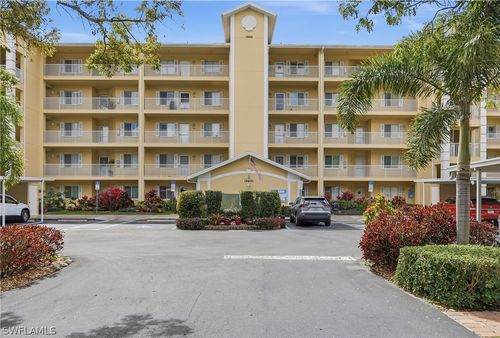 unit-102-19851 Breckenridge Dr, ESTERO, FL, 33928-4147 | Card Image