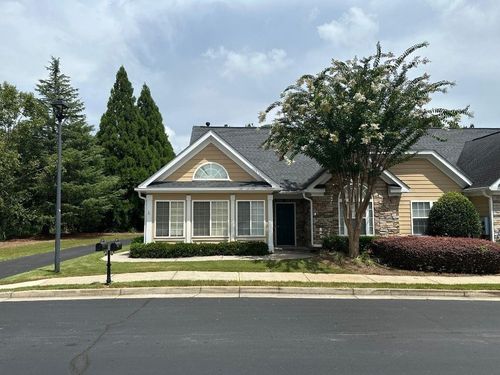 3204 Village Ln, Roswell, GA, 30075-7614 | Card Image