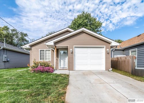 506 Curtis St, Council Bluffs, IA, 51503-0620 | Card Image