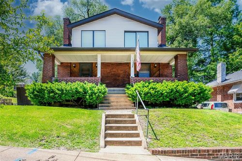 2207 Alameda Ave, Saint Louis, MO, 63143-1305 | Card Image