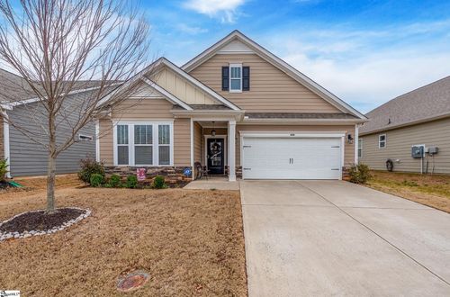 607 Raleighwood Ln, Simpsonville, SC, 29681-7155 | Card Image