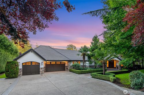 3026 140th Avenue Ne, Bellevue, WA, 98005 | Card Image