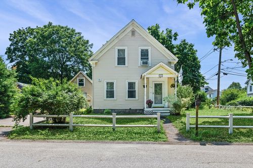 58 Front St, Holliston, MA, 01746-2355 | Card Image