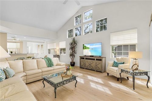 apt-821-25160 Goldcrest Dr, BONITA SPRINGS, FL, 34134-0901 | Card Image