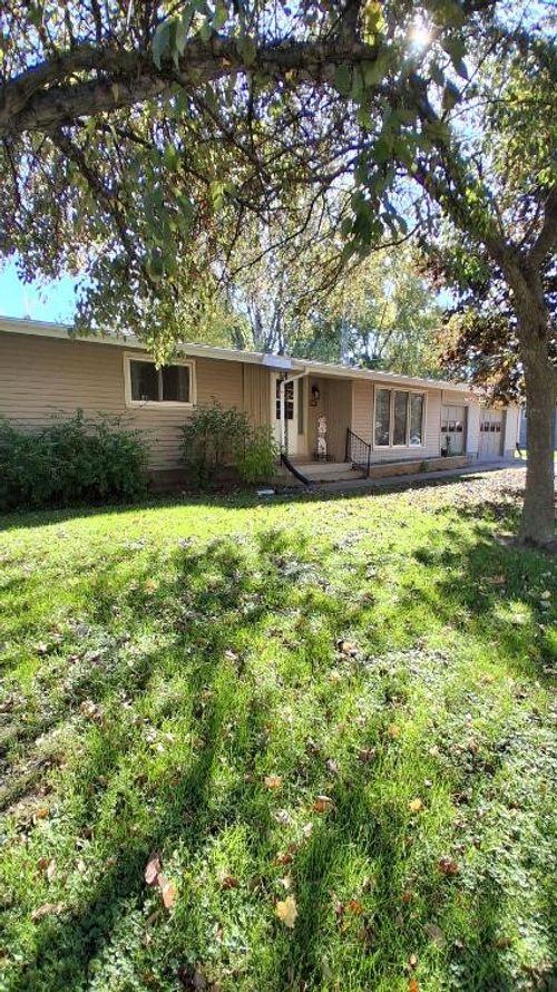 506 Pease Street, Augusta, WI, 54722 | Card Image