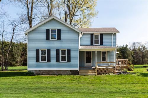 7851 Oatka Trl, Le Roy, NY, 14482-9113 | Card Image