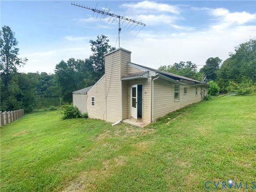 743 N Ruritan Dr, PALMYRA, VA, 22963-4220 | Card Image